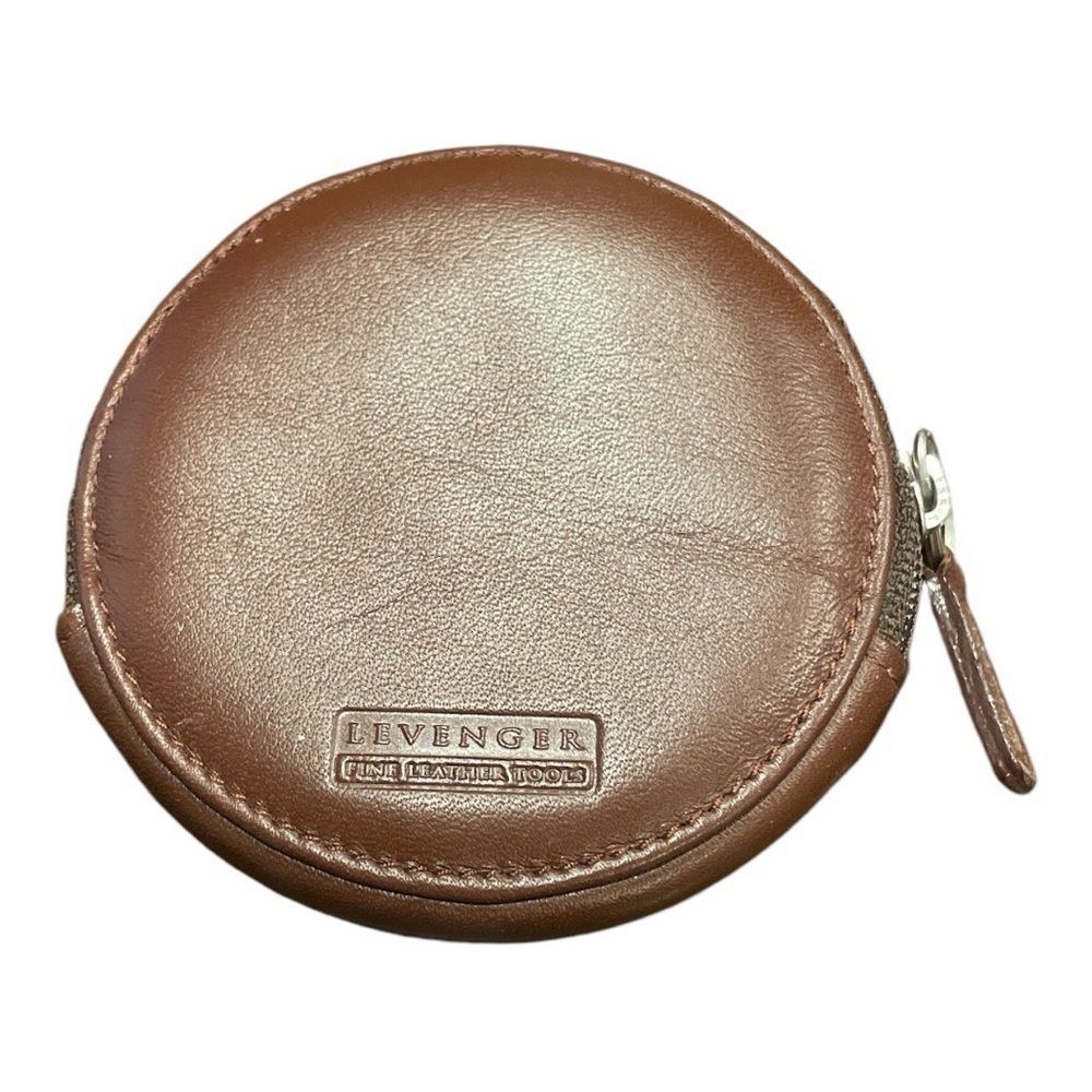 Levenger Brown Leather Round Coin Holder 3”x 3” WLT 3